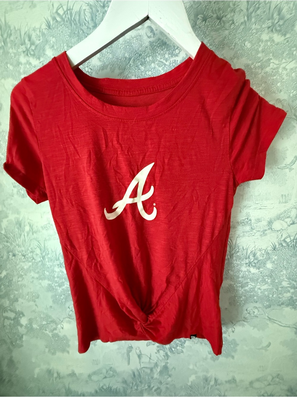 MLB Atlanta Braves - Red Women's Short-Sleeve Tee - S